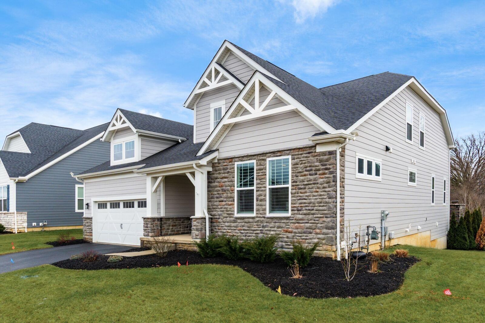 Property Photo:  4532 Coyote Crossing  OH 43065 