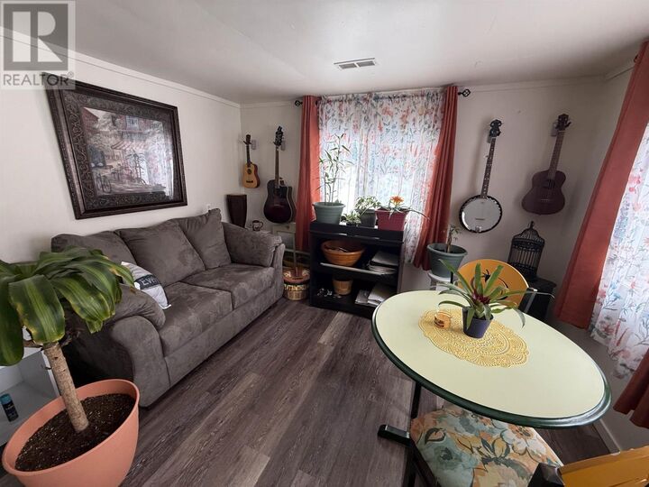 Property Photo:  3 Robin Ct, 18010 Highway 17 West  ON P8N 3G2 