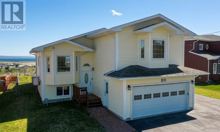 59 Maryland Drive — photo 1