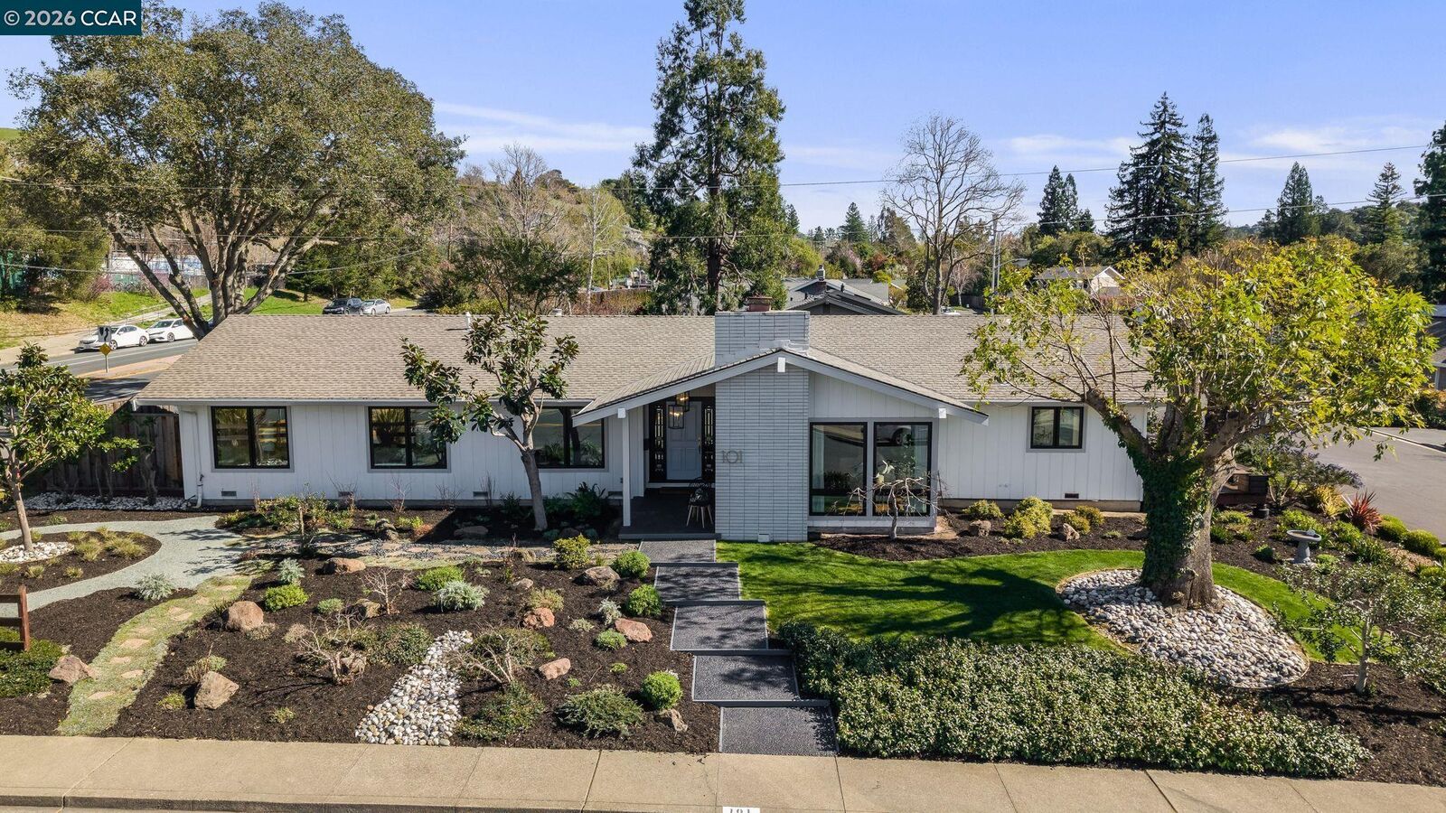 Property Photo:  101 Oxford Dr  CA 94556 