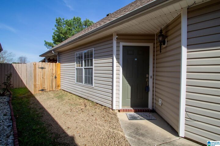 Property Photo:  272 High Ridge Drive  AL 35124 
