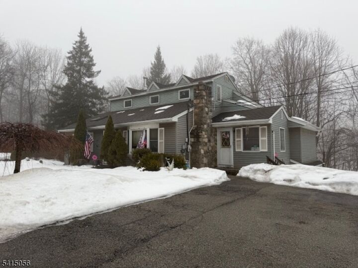 Property Photo:  38 Highland Lakes Rd  NJ 07462 