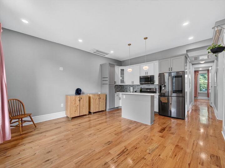 Property Photo:  70 Sherman Pl 2  NJ 07307 