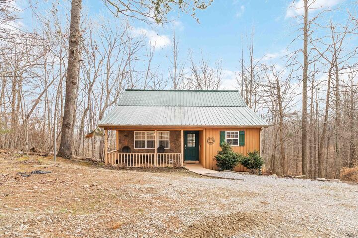 Property Photo:  214 Enchanted Forest Way  KY 42519 