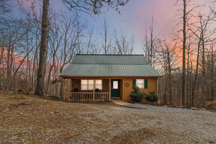 Property Photo: 214 Enchanted Forest Way KY 42519
