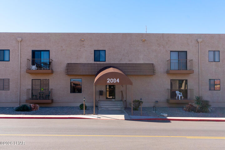 Property Photo:  2094 Mesquite Ave 224  AZ 86403 