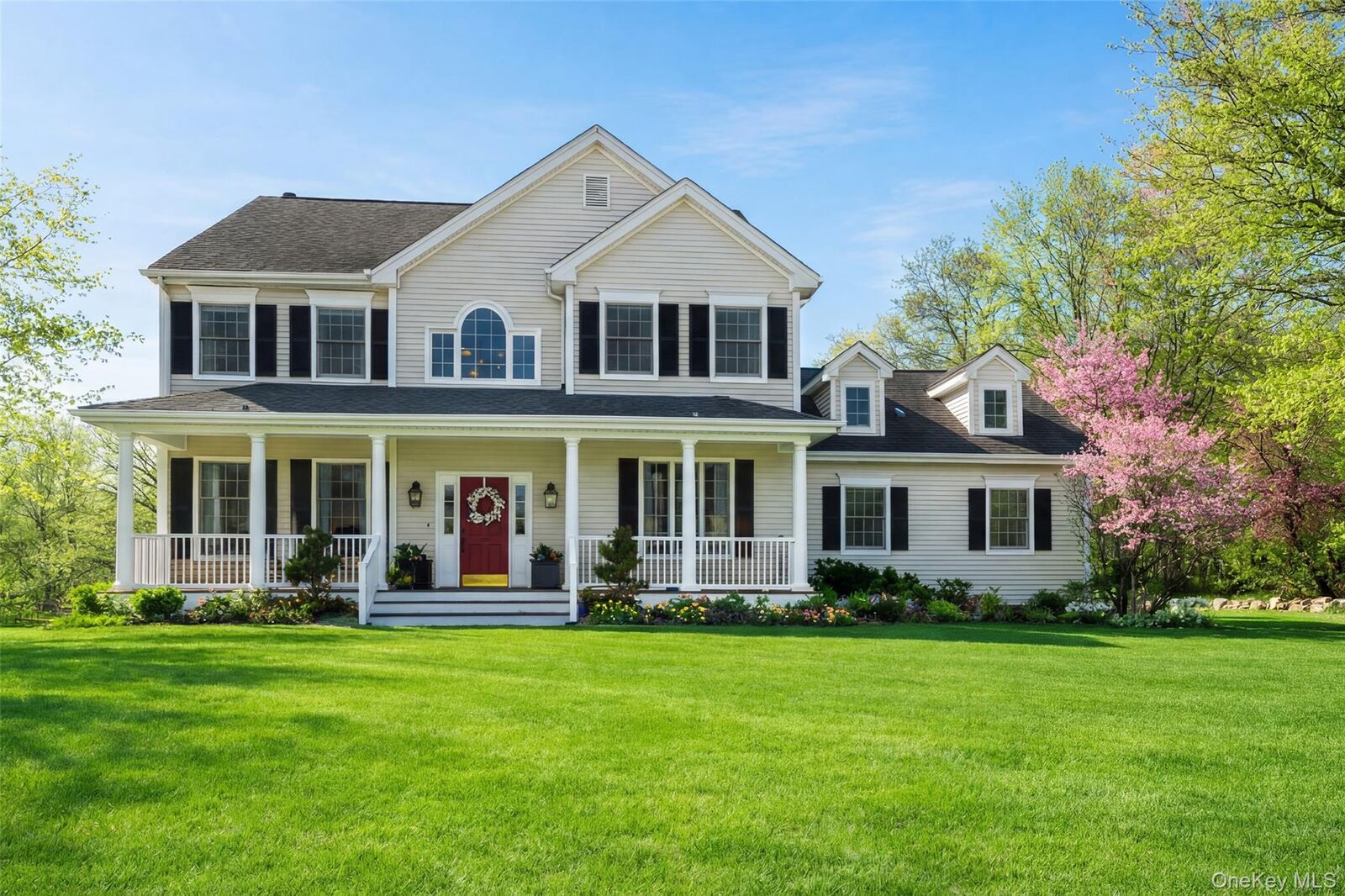 Property Photo: 2 Bassett Court NY 10505