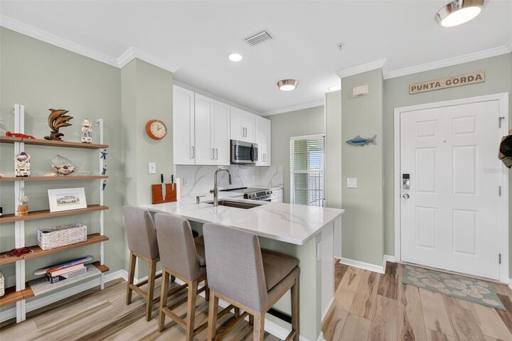 Property Photo:  2020 Willow Hammock Circle 304  FL 33983 