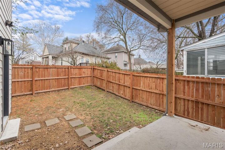 Property Photo:  2620 Lyle Avenue  MO 63143 