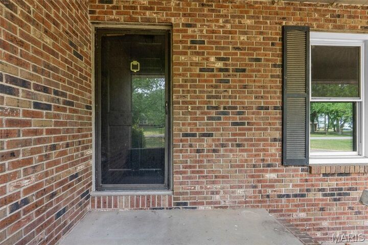 Property Photo: 209 Aletha Drive MO 63801
