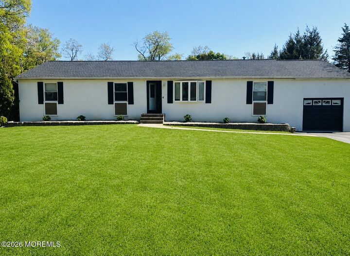 Property Photo:  570 Eltone Road  NJ 08527 