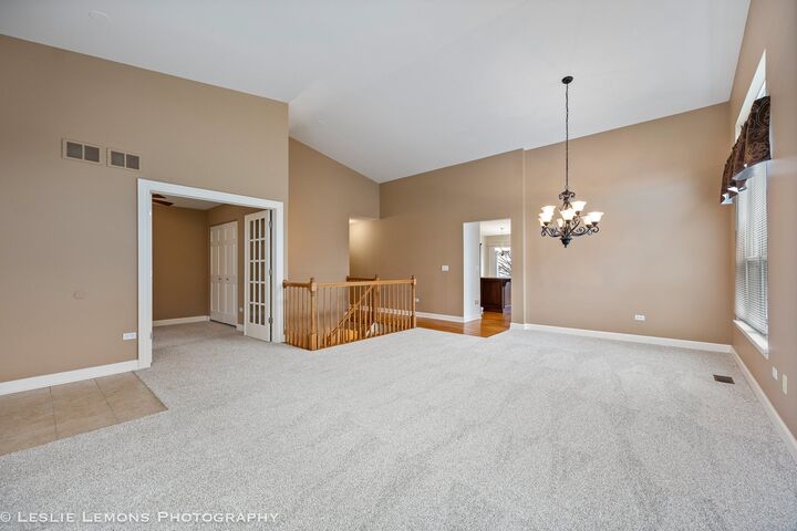 Property Photo: 1940 Baldwin Way IL 60490