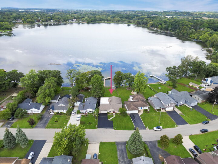 Property Photo:  188 Oakwood Drive  IL 60002 