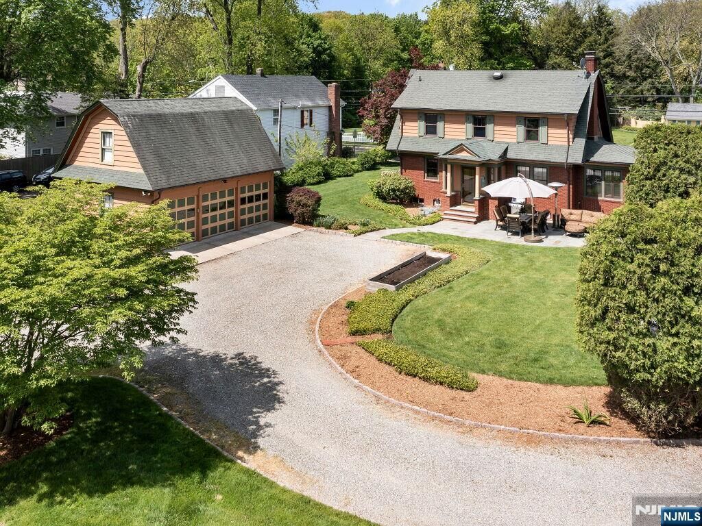 Property Photo:  25 Pascack Road  NJ 07656 