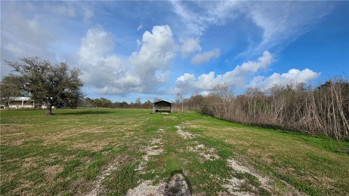 Property Photo:  Highway 23 (Parcel 1690459)  LA 70041 