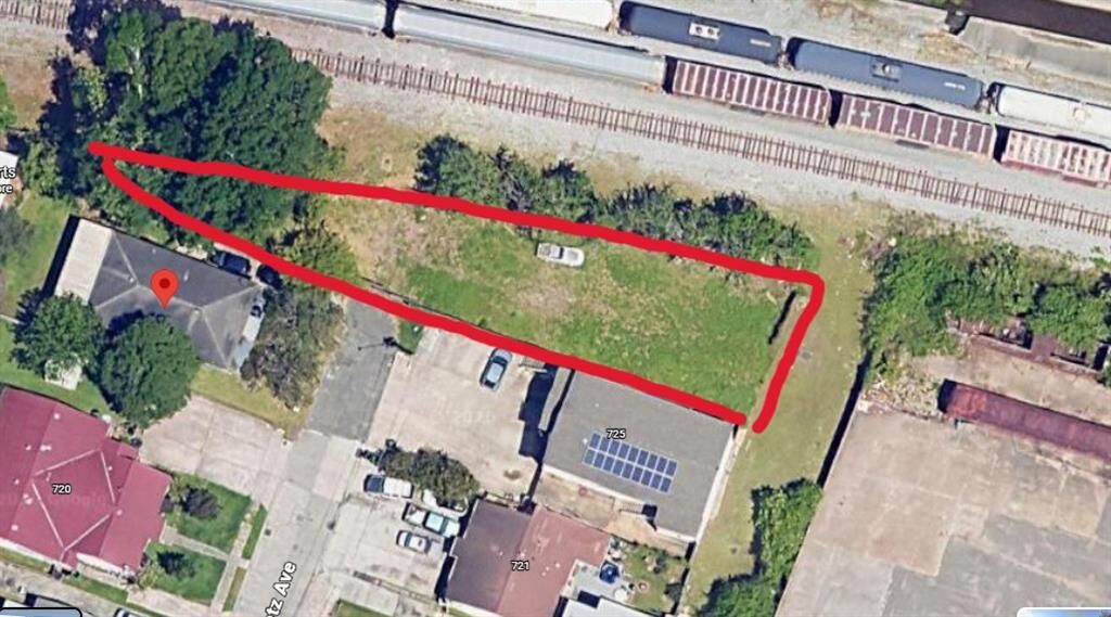 Property Photo:  740 Betz Avenue  LA 70121 