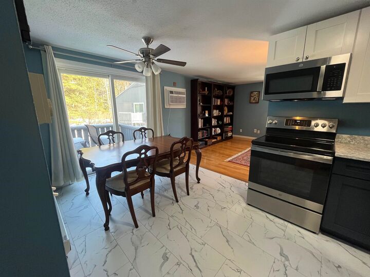 Property Photo:  18 Candlelight Terrace  VT 05001 