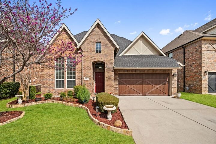 Property Photo: 1612 Lake Eden Drive TX 76039