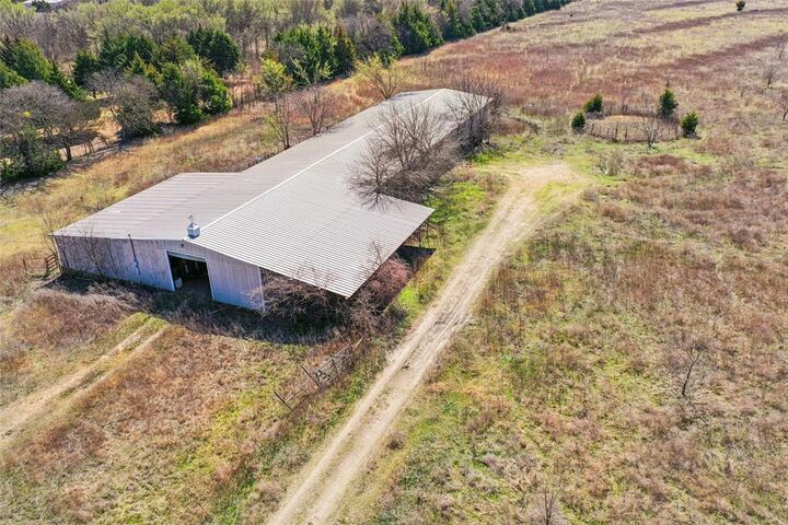 Property Photo:  1001 Ovilla Road  TX 75167 