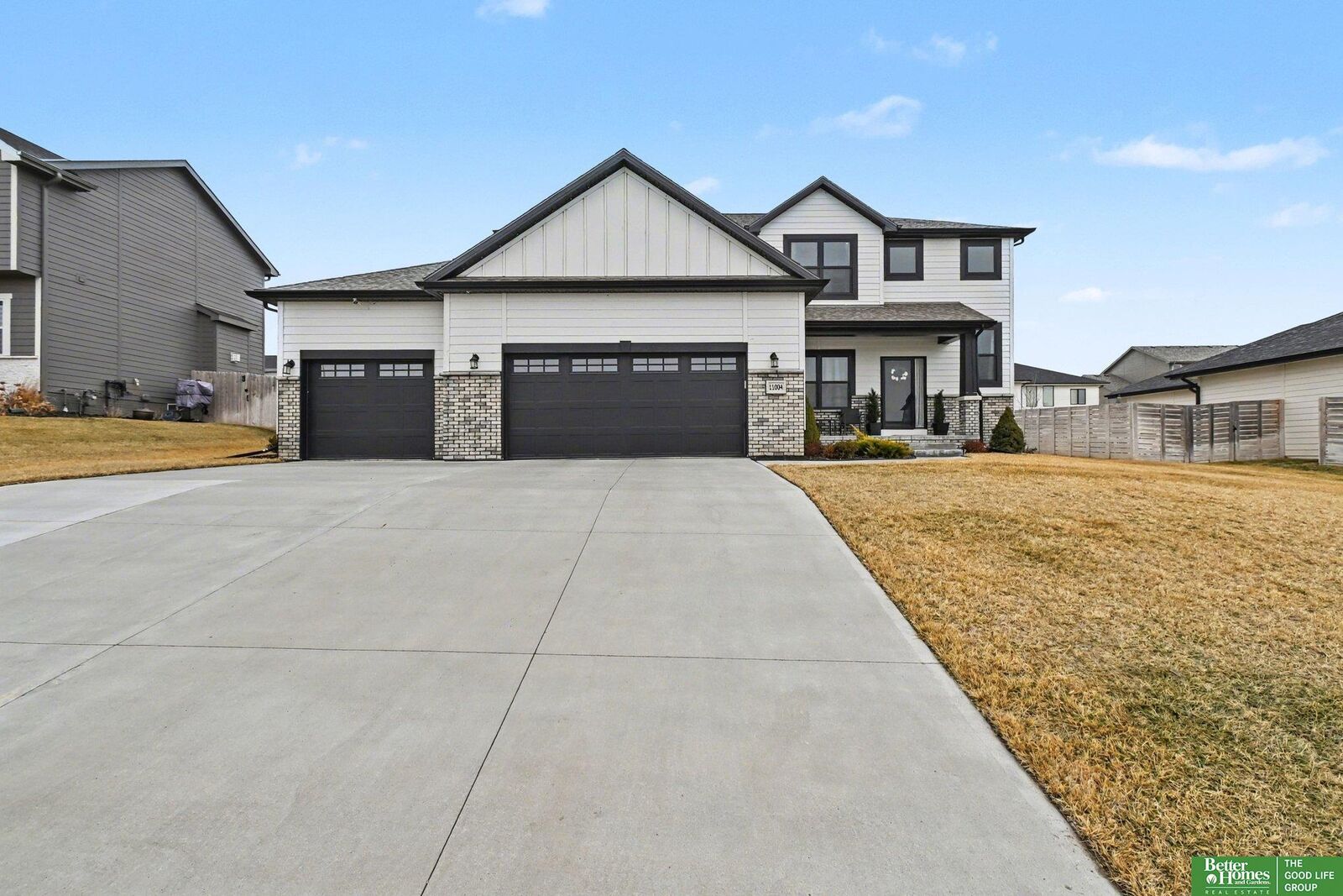 Property Photo:  11004 Hardwood Drive  NE 68046 