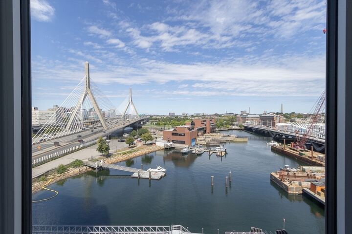 Property Photo:  100 Lovejoy Wharf 9-E  MA 02114 
