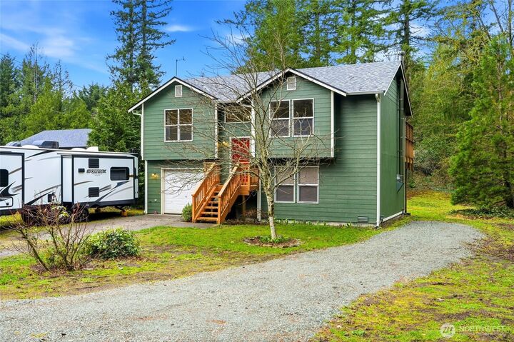 Property Photo:  44525  Pine Road  WA 98251 