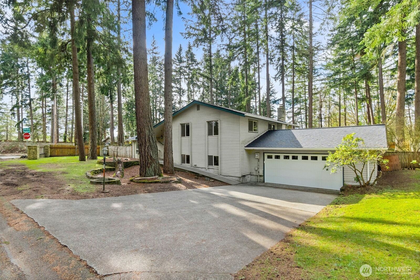 Property Photo: 4605 Timberline Drive SE WA 98503