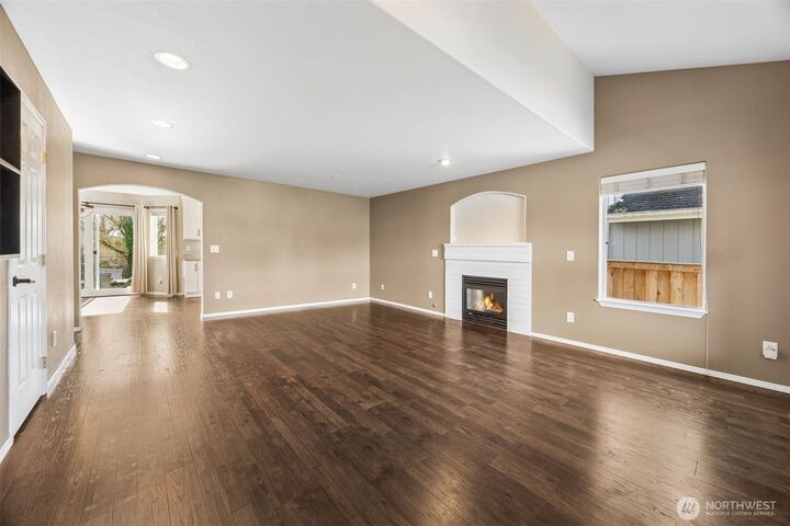 Property Photo:  8712  134th Street Ct E  WA 98373 