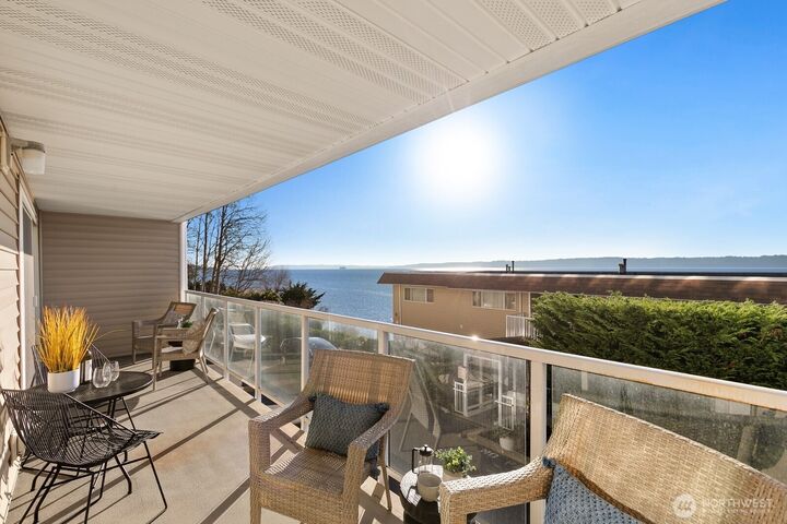 Property Photo:  10203  47th Avenue SW C5  WA 98146 