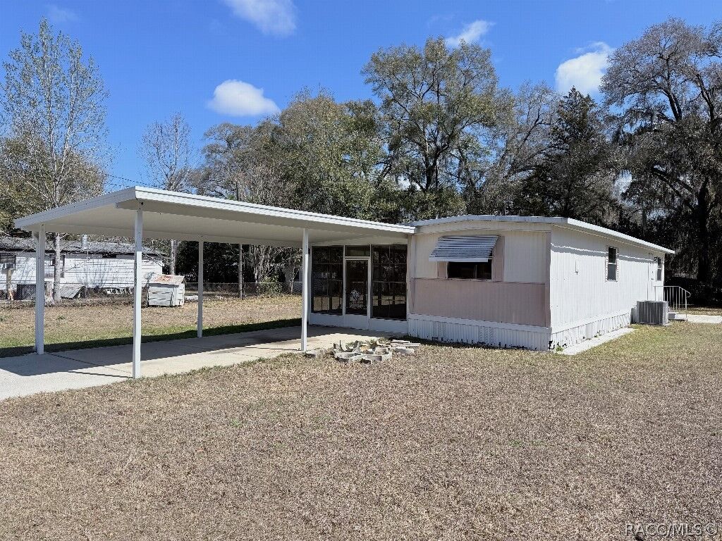 Property Photo: 1313 N Little Carmen Terrace FL 34453