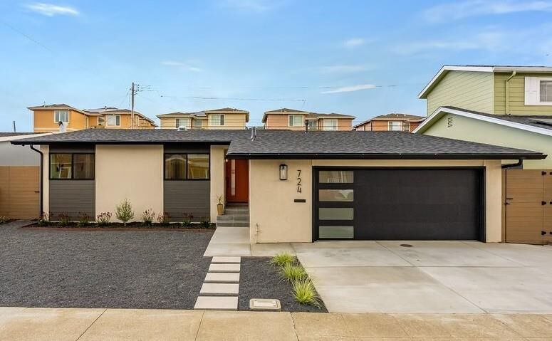 Property Photo:  724 Circle Court  CA 94080 