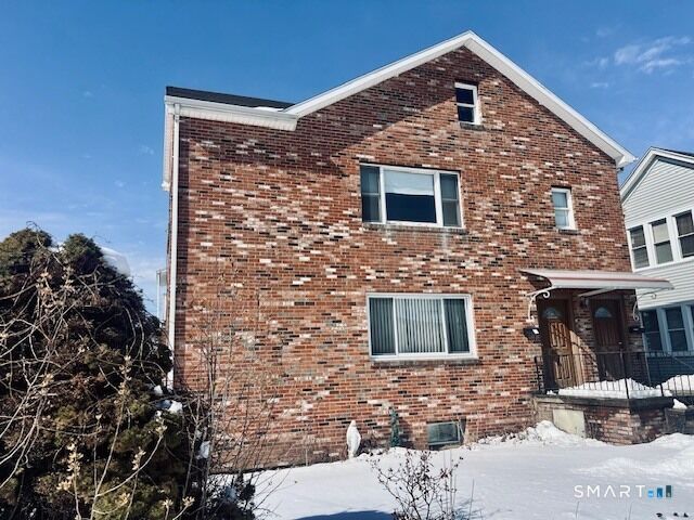 Property Photo:  1567 Main Street  CT 06108 