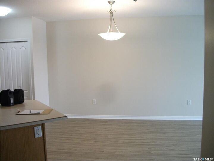 Property Photo: 1914 Hamilton Street 1104 SK S4P 3N6