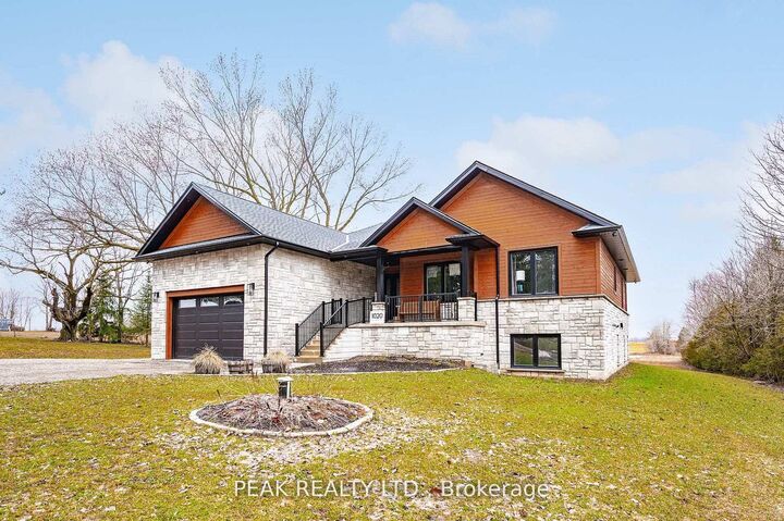 1020 Victoria Street — photo 1