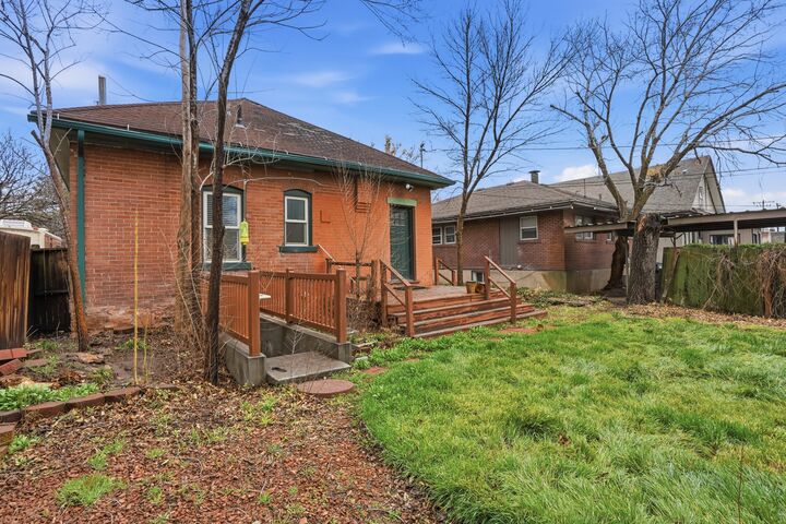 Property Photo:  1998 S 1000 E  UT 84105 