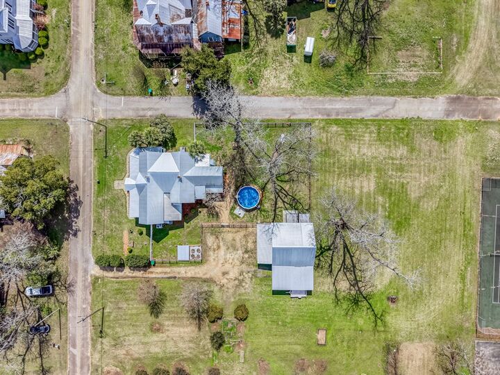 Property Photo:  137 College Street NE  GA 39877 