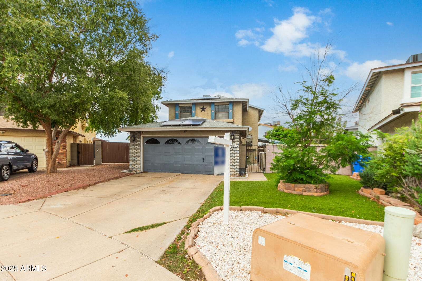 Property Photo: 3732 W Bluefield Avenue AZ 85308