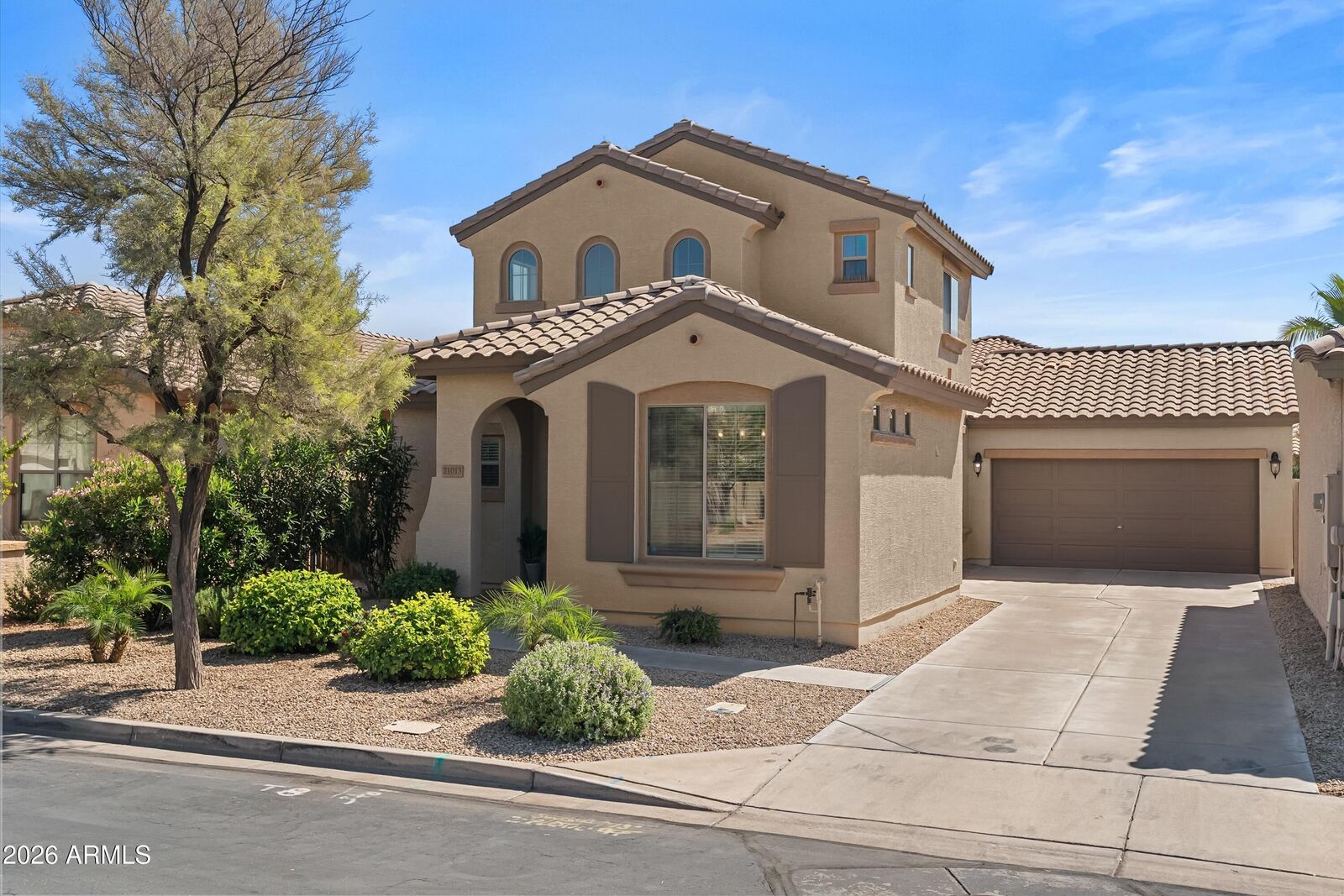 Property Photo:  21013 E Aldecoa Drive  AZ 85142 