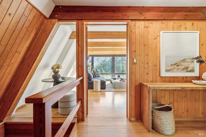 Property Photo:  40 Mountain Lane  CA 94941 