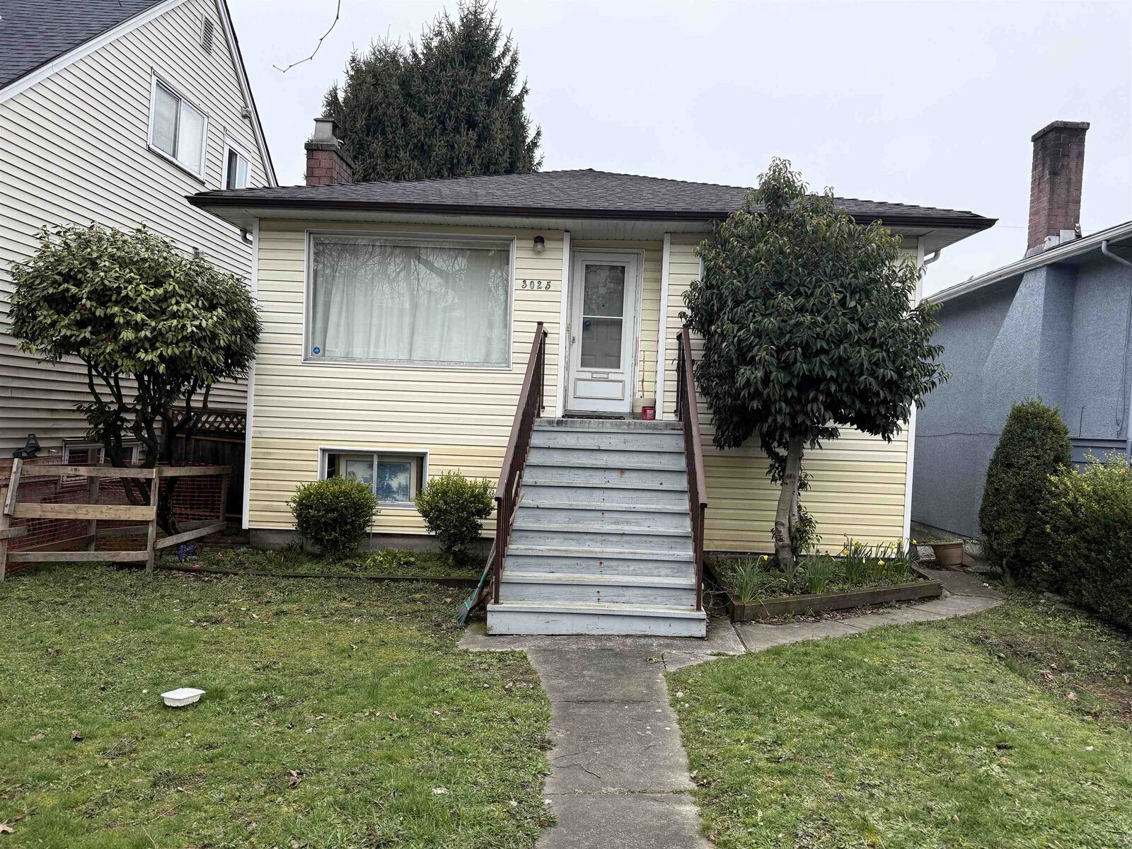 Property Photo: 3025 E 45th Avenue BC V5R 3C6