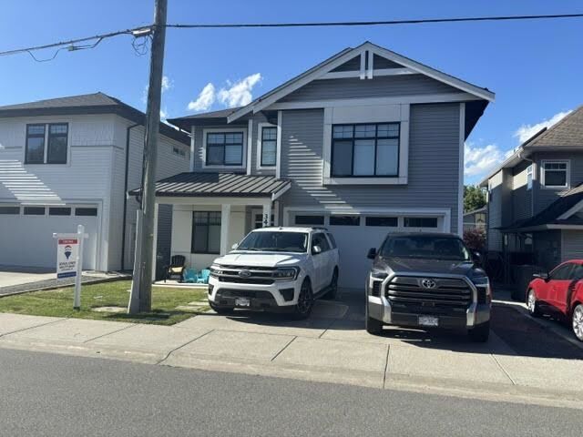 Property Photo:  34645 3rd Avenue  BC V2S 8B9 
