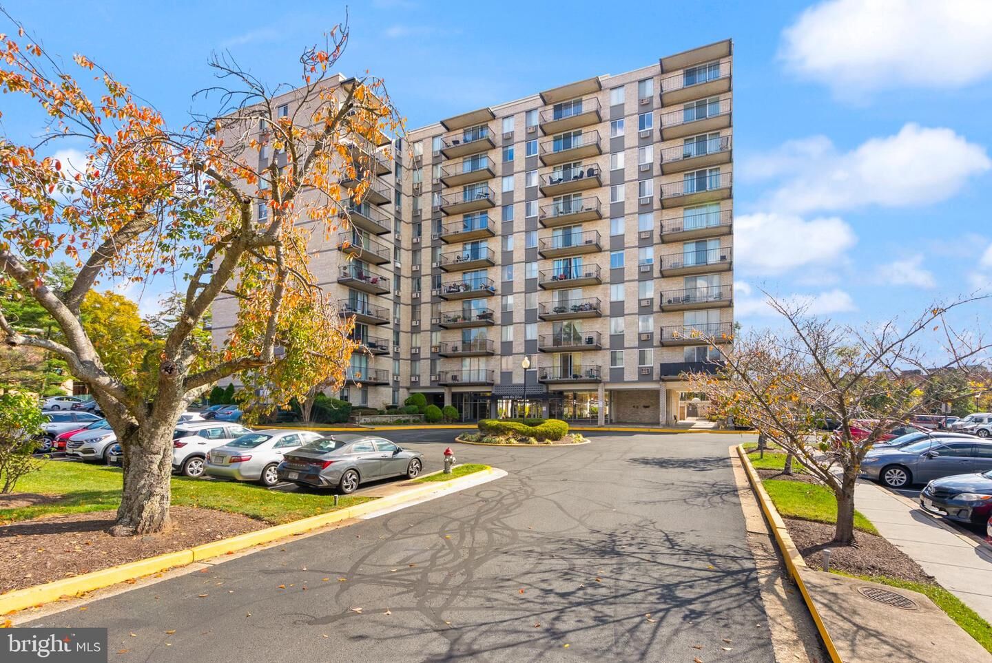 Property Photo:  3245 Rio Drive 608  VA 22041 
