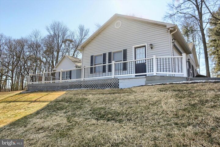 Property Photo:  149 Stone Mountain Road  PA 17972 