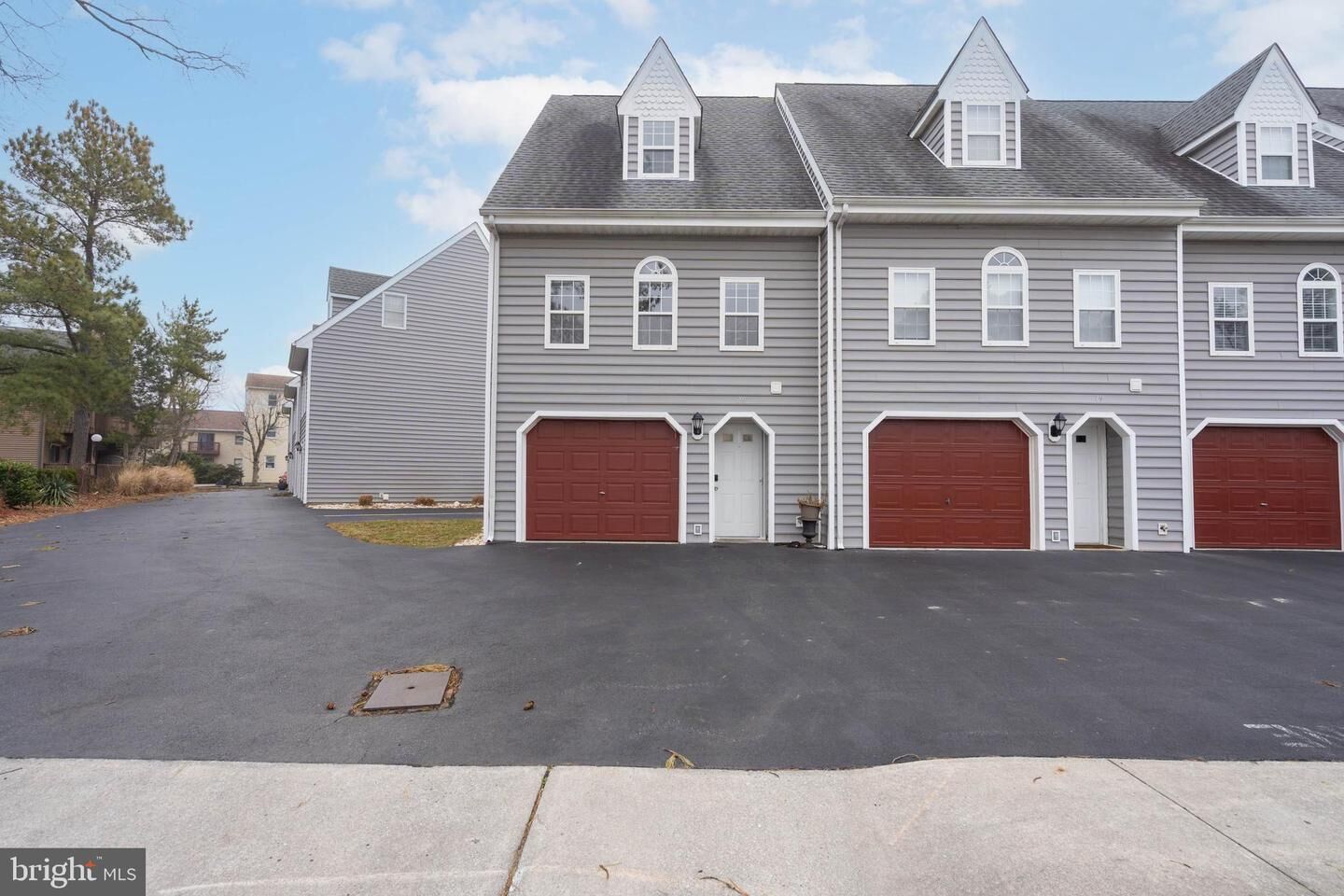 Property Photo:  404 143rd Street 20  MD 21842 