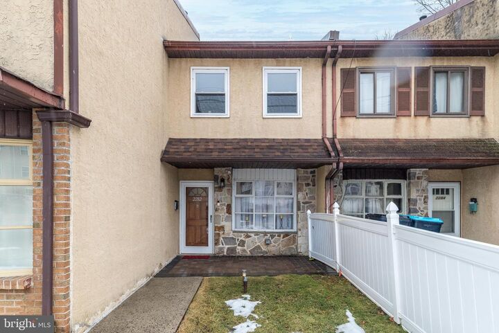 Property Photo:  2282 Suzann Drive  PA 18976 