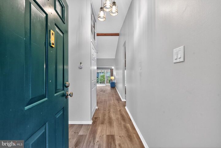 Property Photo:  22 Club Place  NJ 08205 