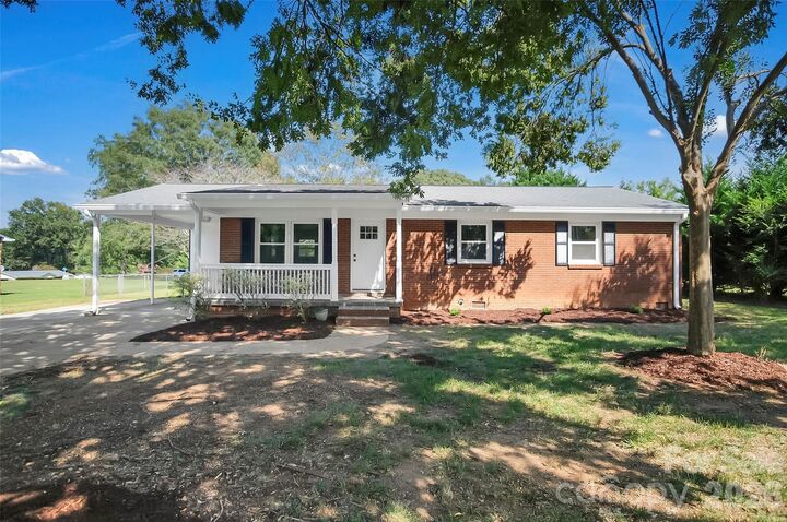 Property Photo:  1803 Sulphur Springs Road  NC 28152 