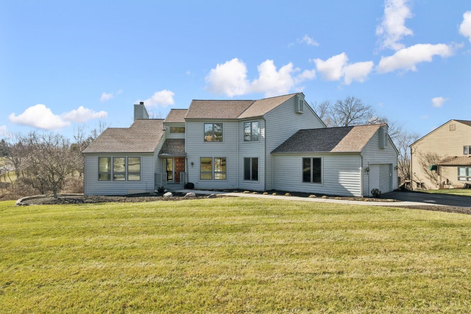Property Photo: 10301 Giverny Boulevard OH 45241