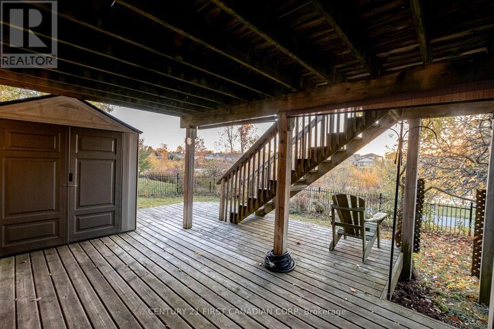 Property Photo:  1841 Foxwood Avenue Upper  ON N6G 0C4 