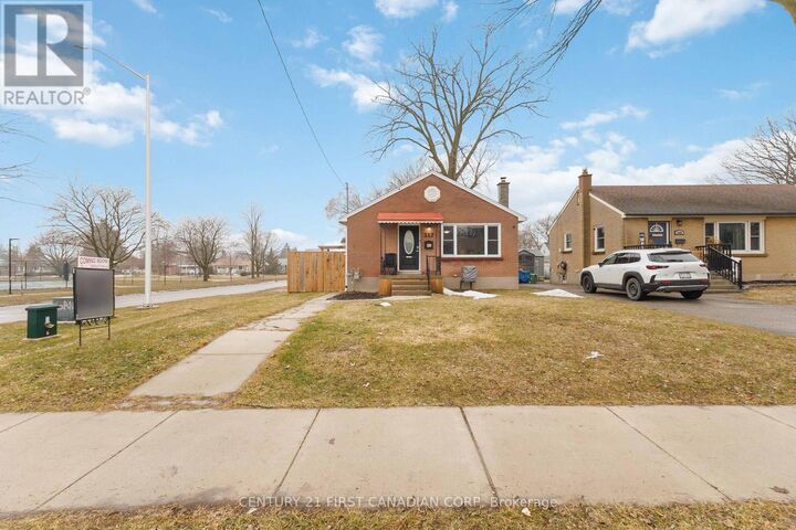 Photo de la propriété:  317 Manitoba Street  ON N5W 4W2 